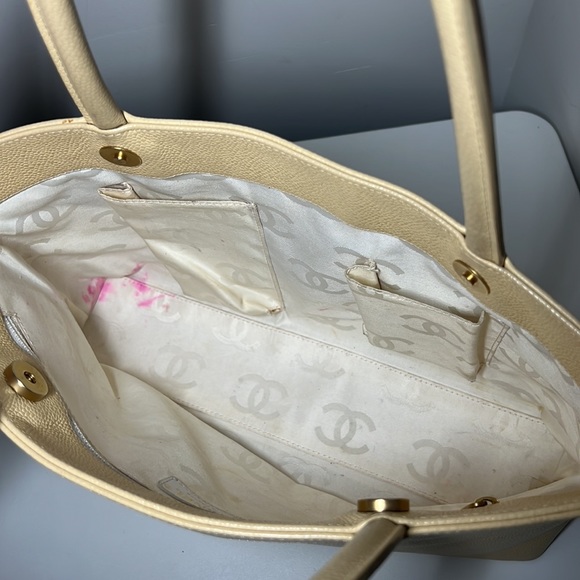 Chanel Caviar Tote w/ COA - Picture 9 of 17